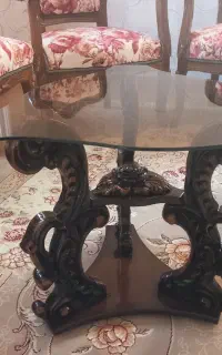 میز جلوی مبلی