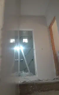 کار گچکاری، کار کاشی