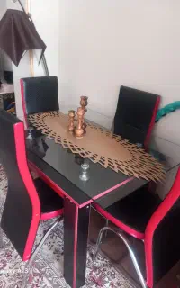 میز غذاخوری