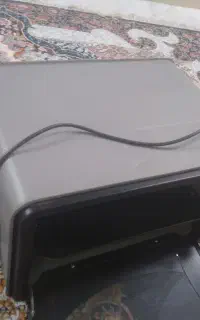 توستر درحدنو