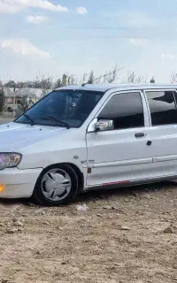 ۱۱۱ مدل ۹۳