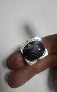 انگشتر یاقوت کبود