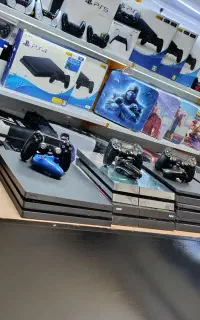 فروش فوری PS4 Slim کپی‌خور سالم