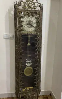 ساعت برنزی