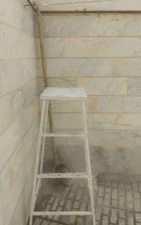 چهار پایه فلزی