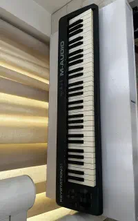میدی کنترلر m audio key station 61