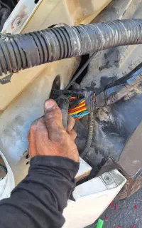 باطریسازی سیار سیم کشی برق خودرو رادیات بخاری