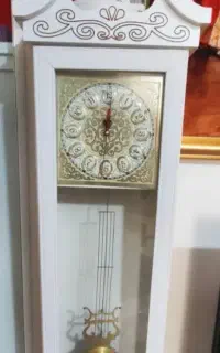 ساعت تمیز سالم