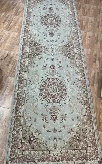 قالیچه در حد نو تمیز سالم
