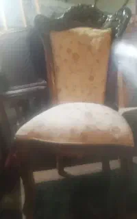 تعداد۱۲عدصندلی سلطنتی