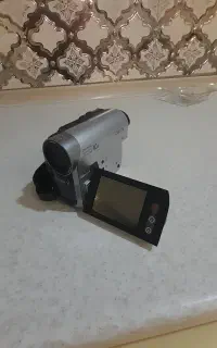 دوربین فیلم برداری سونی HanDycAm مدلHc52E