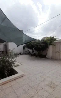 سوییت مبله مرکز شهر با پارکینگ