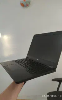 لپ تاپ مدل DeLL
