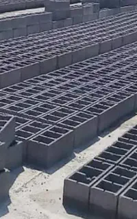 بلوک سیمانی ۲۰×۴۰ . ۱۸×۳۸