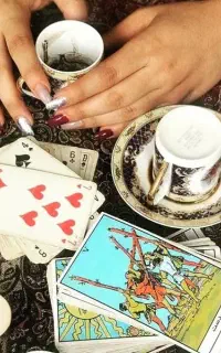 آموزش حضوری فال قهوه و تاروت رویا ،تضمینی
