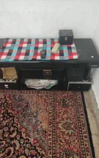فروش.یک میز تلویزیون.ویک گاز.