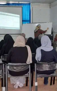 دوره  تکنسین داروخانه منشی دندانپزشکی  وازمایشگاه