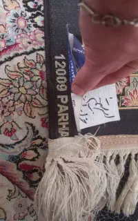 فرش ۴×۳ کاملا سالم(ابریشم)