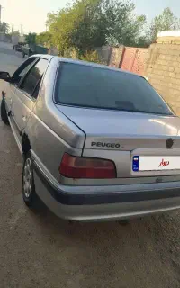 ماشین پژو پارس نقره ایی