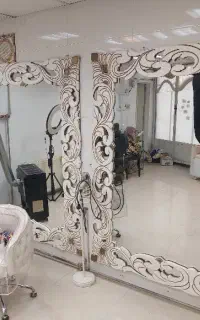 آیینه ها و کشو