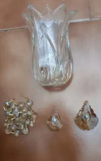 حباب لوستر و شرابه های کریستالی مربوطه