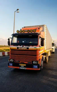 استخدام راننده پایه یک (مسیر ارمنستان و داخلی)