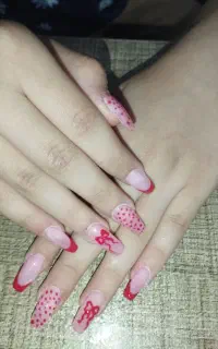خدمات ناخن کاشت لمینت ژلیش