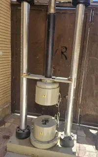 دستگاه کشش میلگرد