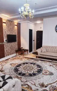 کاغذدیواری پارکت کفپوش قرنیز نقاشی ساختمان چمن