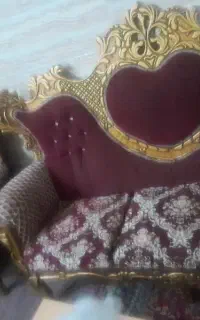 مبلمان با میزعسلی