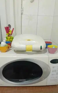 مایکروفر و ساندویچ ساز