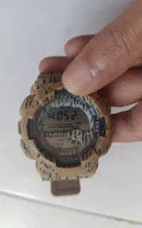 ساعت غواصی اصلی
