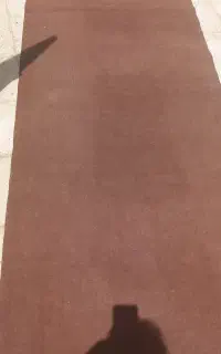 موکت کناره اندازه ۱متر در ۲و نیم در حد نو