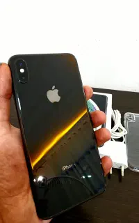 آیفون xsmax درحدنو