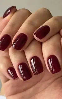 بیشترین تنوع رنگ کاشت تخصصی ناخن با۲۲۰رنگ فقط۳۷۰