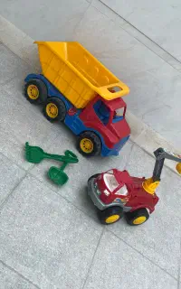 کامیون اسباب بازی