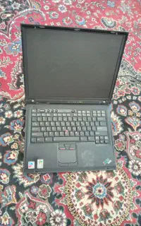 لپ تاپ کار کرده
