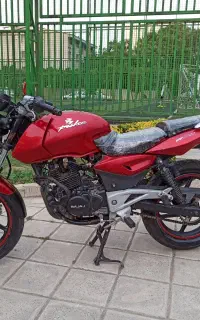 موتور پالس 180