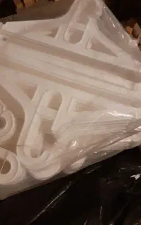 آویز لباس مارک شیک