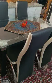 میز ناهارخوری
