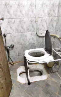 توالت فرنگی دیواری