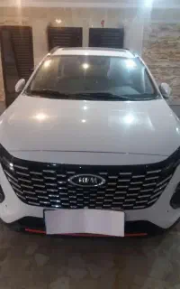 x33 کراس اتوماتیک سفید۴۰۴