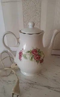 قوری برقی
