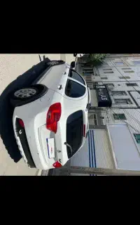 خودرو سواری وانت