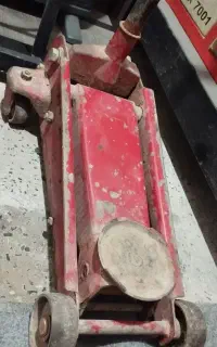 جک سوسماری ۳تن