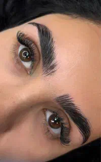 اکستنشن مژه تخصصی در جم
