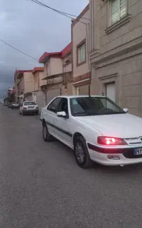 پارس تیفافو
