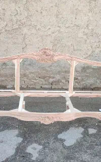 چسباندنی در کارگاه نجاری