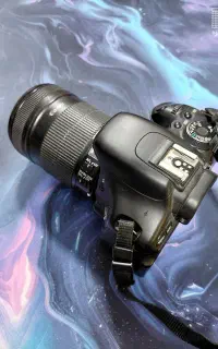 دوربین Canon 600D با لنز 18-135