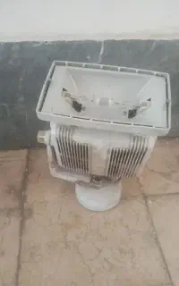 نورافکن قوی و پر نور